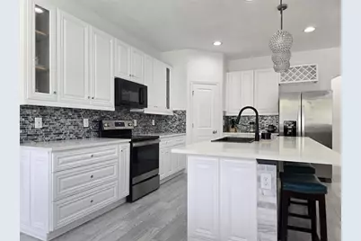 625 Disa Drive, Davenport, FL 33837 - Photo 9