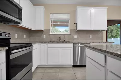 1042 Michelangelo Lane, Winter Haven, FL 33884 - Photo 9