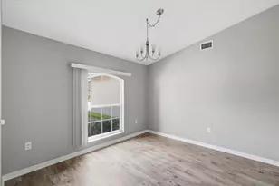 2405 Highlands Vue Pkwy, Lakeland, FL 33812 - Photo 23