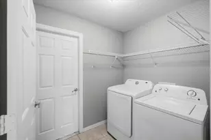 2405 Highlands Vue Pkwy, Lakeland, FL 33812 - Photo 45