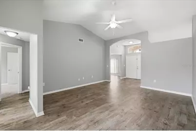 2405 Highlands Vue Parkway, Lakeland, FL 33812 - Photo 11