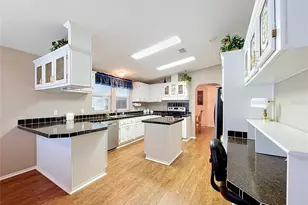 1777 Quail Hill Dr, Lakeland, FL 33810 - Photo 9