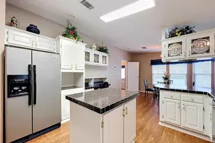 1777 Quail Hill Dr, Lakeland, FL 33810 - Photo 11