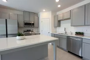 3879 Academia Ave, Lakeland, FL 33803 - Photo 5