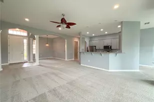 1124 Sawgrass Dr, Winter Haven, FL 33884 - Photo 3