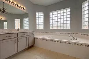 1124 Sawgrass Dr, Winter Haven, FL 33884 - Photo 33