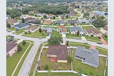 413 Marlberry Leaf Avenue, Kissimmee, FL 34758 - Photo 5
