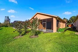 640 Grand Canal Dr, Poinciana, FL 34759 - Photo 5
