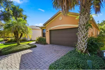 640 Grand Canal Drive, Poinciana, FL 34759 - Photo 3