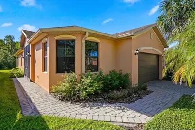 640 Grand Canal Drive, Poinciana, FL 34759 - Photo 1