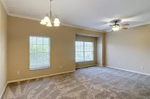 1105 Eagle Pond Dr, Winter Haven, FL 33884 - Photo 9