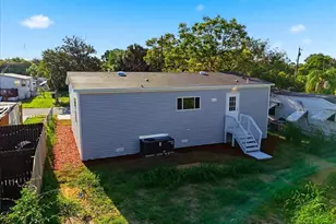 11421 Rampart Ln, Port Richey, FL 34668 - Photo 13