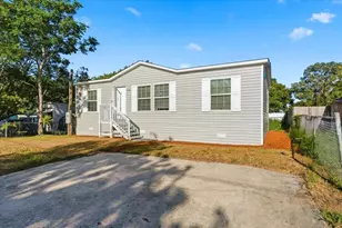11421 Rampart Ln, Port Richey, FL 34668 - Photo 5