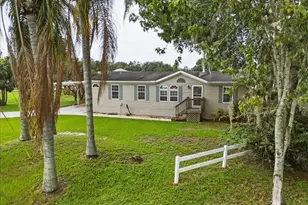 3876 Pioneer Trails Dr, Lakeland, FL 33810 - Photo 5