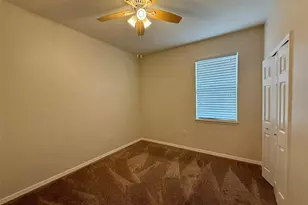 811 Krenson Woods Ln, Lakeland, FL 33813 - Photo 21