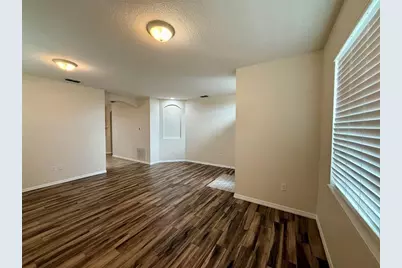 811 Krenson Woods Lane, Lakeland, FL 33813 - Photo 7
