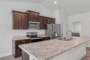 314 Athabasca Pl, Poinciana, FL 34759 - Photo 5