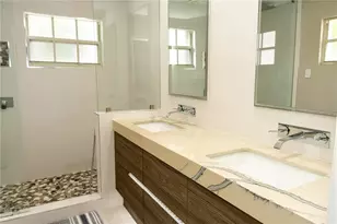 10740 NW 12th Manor, Plantation, FL 33322 - Photo 21