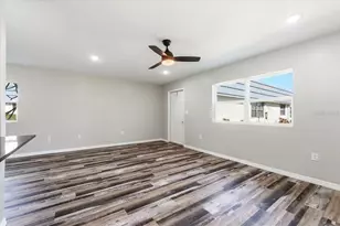 205 Andover Pl N, Sun City Center, FL 33573 - Photo 13