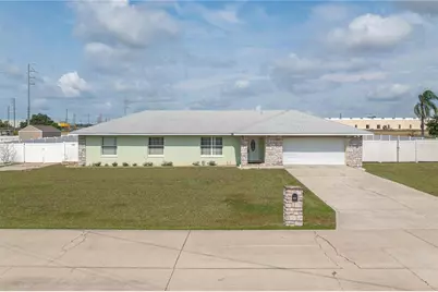 411 Country Pine Road, Haines City, FL 33844 - Photo 1