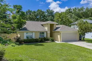 106 St Kitts Cir, Winter Haven, FL 33884 - Photo 3