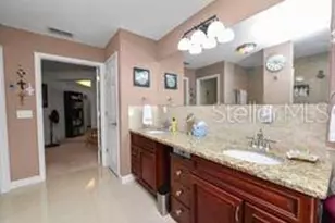 1901 N Lake Eloise Dr, Winter Haven, FL 33884 - Photo 37