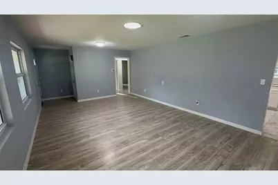 2218 Avenue B SW, Winter Haven, FL 33880 - Photo 3