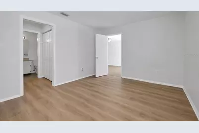 1550 11th Street NE #G6, Winter Haven, FL 33881 - Photo 5