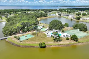 2637 Club Cir, Lake Wales, FL 33854 - Photo 19