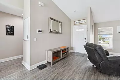 313 Summit Avenue, Lake Wales, FL 33853 - Photo 7