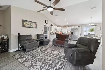 313 Summit Avenue, Lake Wales, FL 33853 - Photo 5