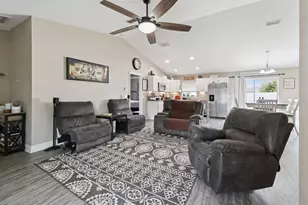 313 Summit Ave, Lake Wales, FL 33853 - Photo 5