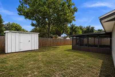 440 Mondra Court, Lakeland, FL 33809 - Photo 5