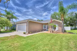 5621 Forest Ridge Dr, Winter Haven, FL 33881 - Photo 5