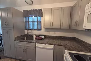 7098 Alamanda Blvd W, Lake Wales, FL 33898 - Photo 15