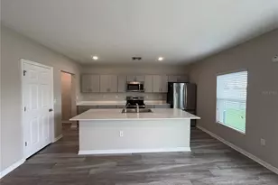 4381 Pumice Dr, Lakeland, FL 33811 - Photo 7