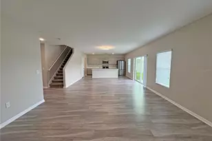 4381 Pumice Dr, Lakeland, FL 33811 - Photo 5
