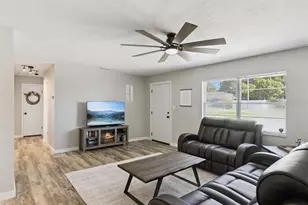 220 Aldo Dr, Babson Park, FL 33827 - Photo 3