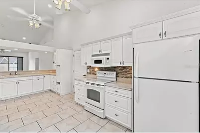 1505 Lake Thomas Loop, Winter Haven, FL 33880 - Photo 15