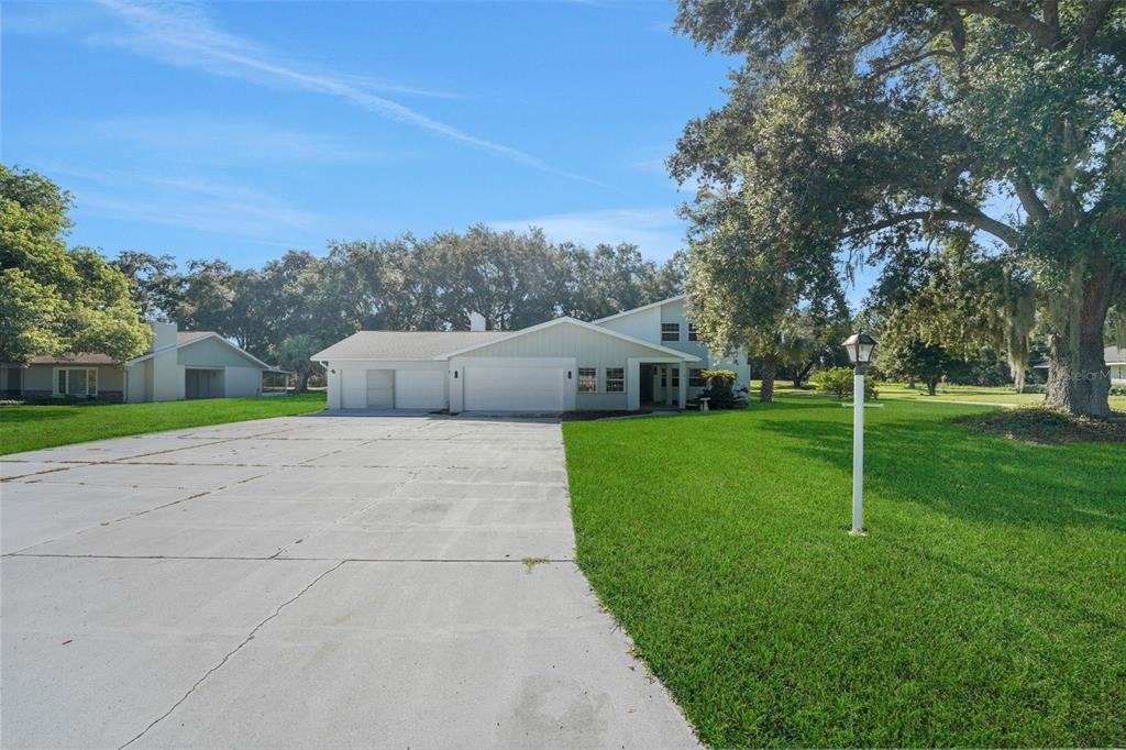 300 Greenfield Rd - 300 Greenfield Rd, Winter Haven, FL 33884 Luxury Property | Jose Angel Pina