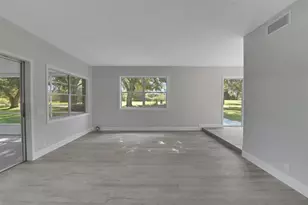 300 Greenfield Rd, Winter Haven, FL 33884 - Photo 9