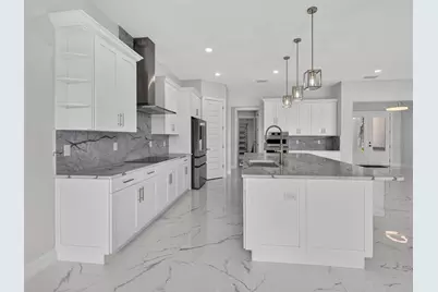 2302 Allen Drive, Plant City, FL 33563 - Photo 11