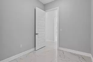 2302 Allen Dr, Plant City, FL 33563 - Photo 37