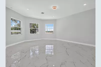 2302 Allen Drive, Plant City, FL 33563 - Photo 19