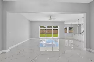 2302 Allen Dr, Plant City, FL 33563 - Photo 7