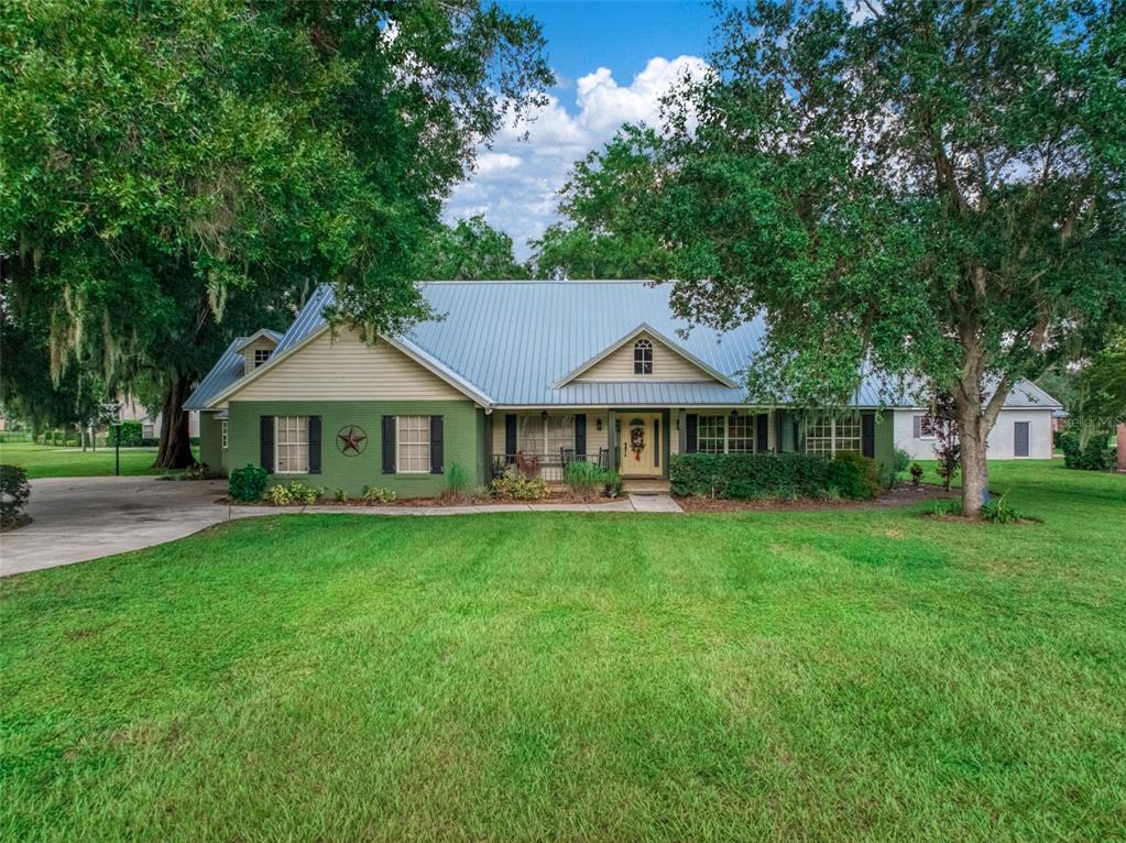 510 Edgewood Dr - 510 Edgewood Dr, Fort Meade, FL 33841 Luxury Property | Jose Angel Pina