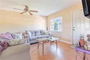1413 Thousand Roses Dr S, Lake Wales, FL 33853 - Photo 19