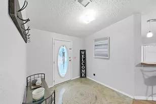 490 Lindsey Dr, Lakeland, FL 33809 - Photo 15