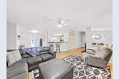 490 Lindsey Dr, Lakeland, FL 33809 - Photo 17