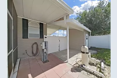490 Lindsey Dr, Lakeland, FL 33809 - Photo 7